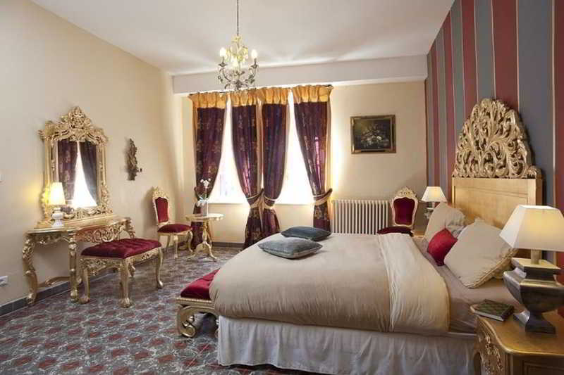 Labastide-dʼAnjou Le Relais Du Silence Chateau Lavail מראה חיצוני תמונה