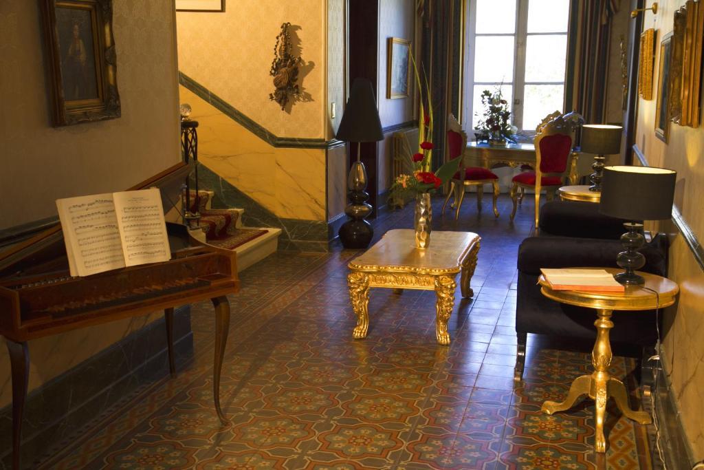 Labastide-dʼAnjou Le Relais Du Silence Chateau Lavail מראה חיצוני תמונה