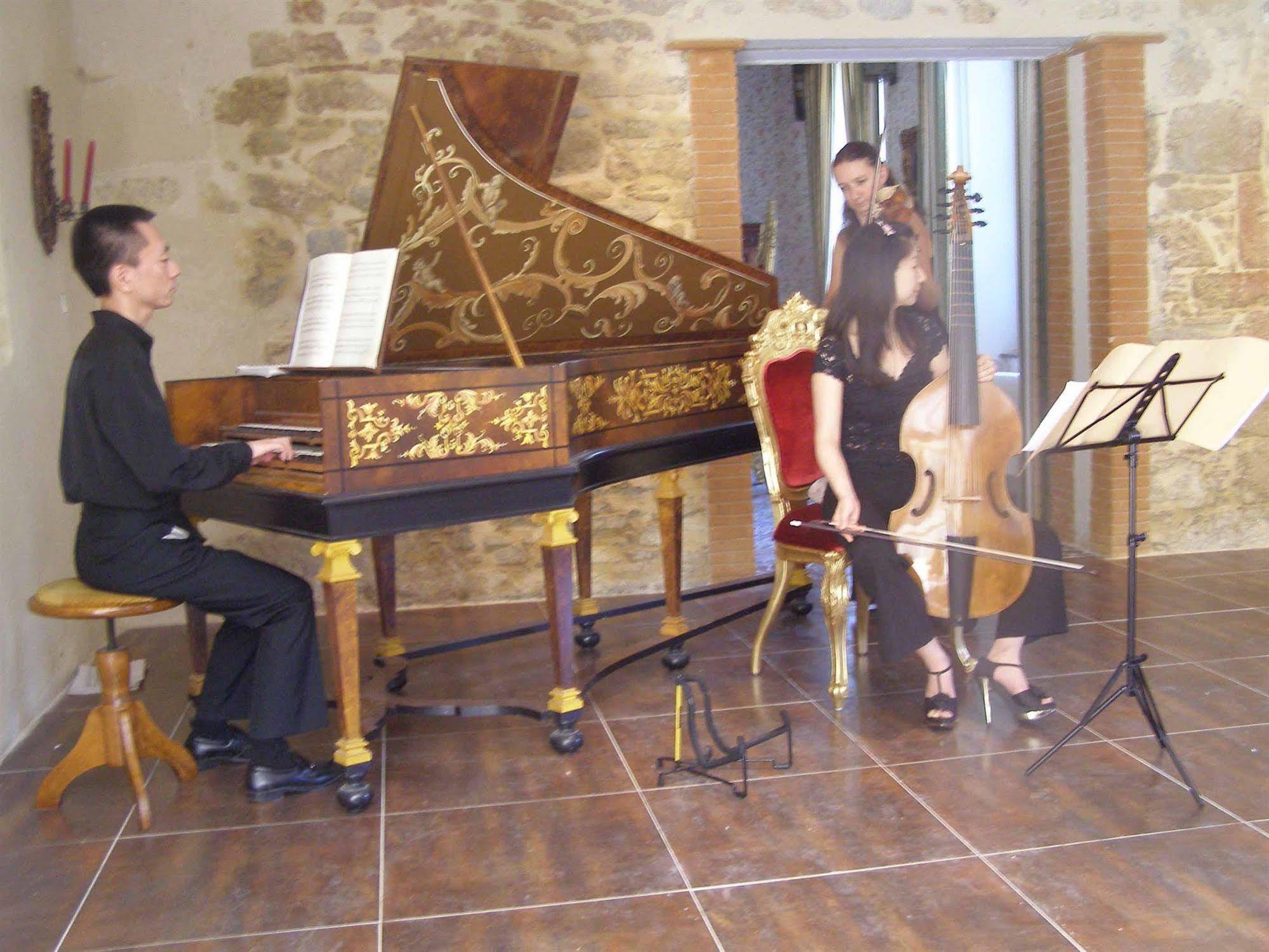 Labastide-dʼAnjou Le Relais Du Silence Chateau Lavail מראה חיצוני תמונה